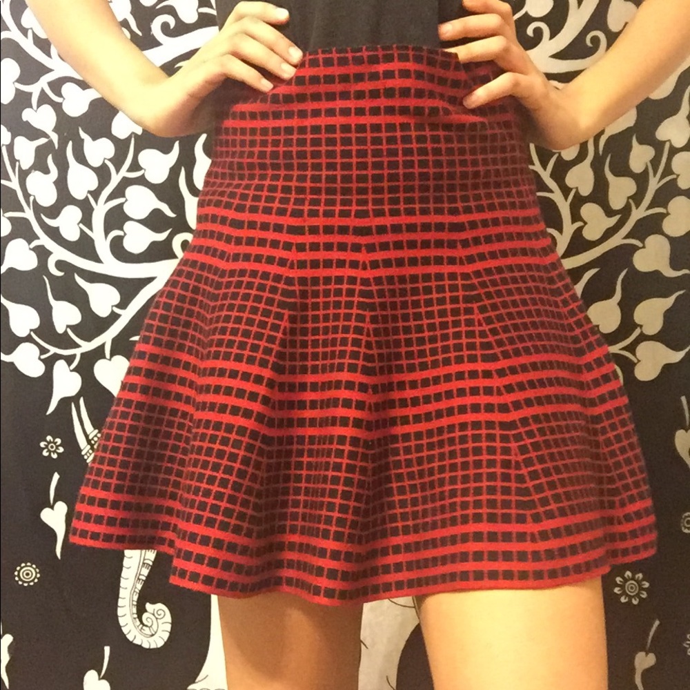 Graph skirt